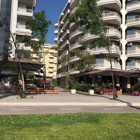 Ari'S Apartment Vlore Exterior photo